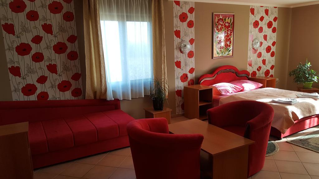 Vinski Dvor Palić Dış mekan fotoğraf